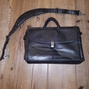 Kenneth Cole Softcase Black Leather Briefcase